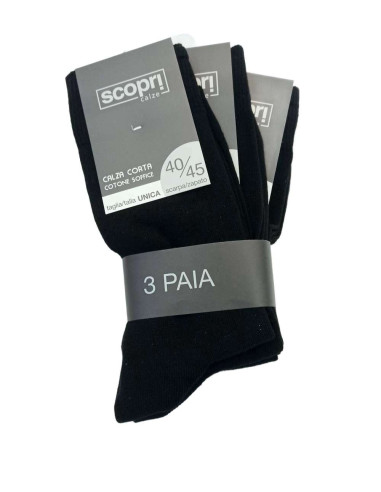 Group of 3 warm cotton short socks Scopri Calze Pavel