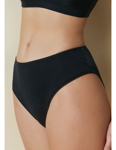 Women's briefs in textured microfibre... Women's briefs in textured microfibre...