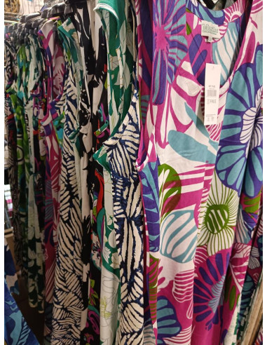 Woman dress with wide shoulder in patterned viscose Marila KF1742 Woman dress with wide shoulder in patterned viscose Marila KF1742