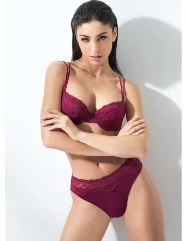Completo donna con push-up graduato in bamboo e pizzo con brasiliana Pura P0801C