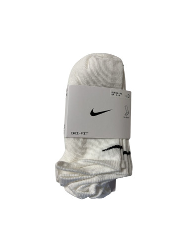 Group 3 pairs no show socks Nike SX2554