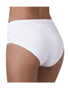 Woman modelling culottes in stretch cotton and lace Lovely Girl 1321 2